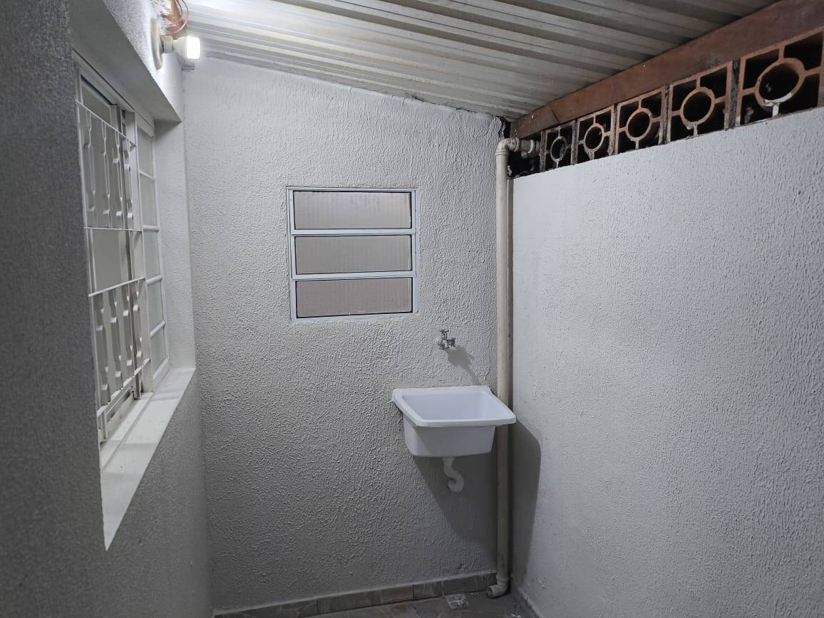 Casa à venda com 2 quartos, 85m² - Foto 13