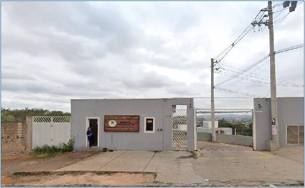 Apartamento à venda com 2 quartos, 42m² - Foto 2