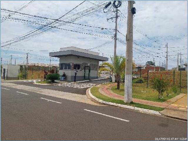 #9938 - Casa para Venda em Franca - SP - 2