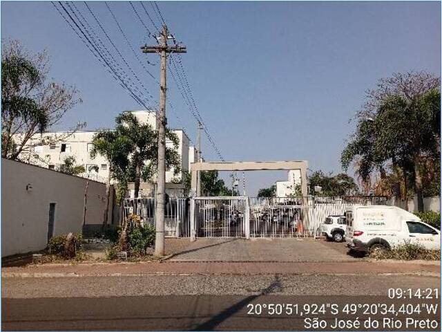 Apartamento para Venda em São José do Rio Preto - 1