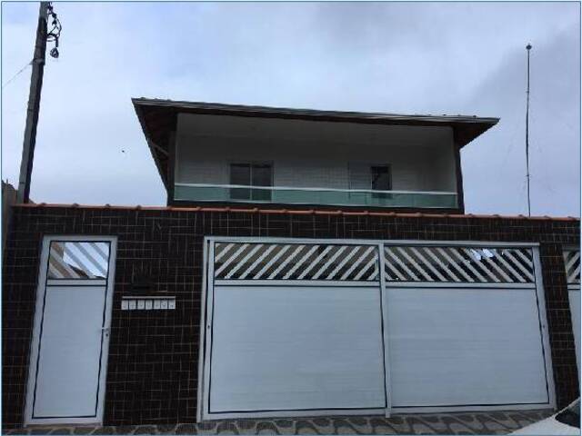 Casa para Venda em Praia Grande - 1