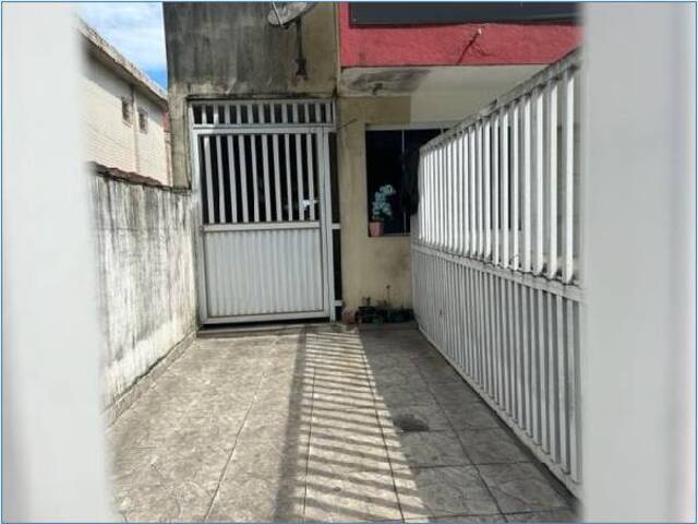 #10487 - Casa para Venda em São Vicente - SP - 1