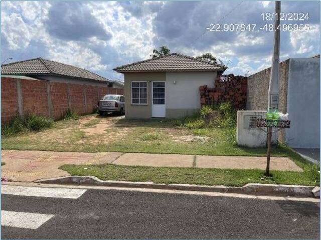 #10555 - Casa para Venda em Botucatu - SP - 1