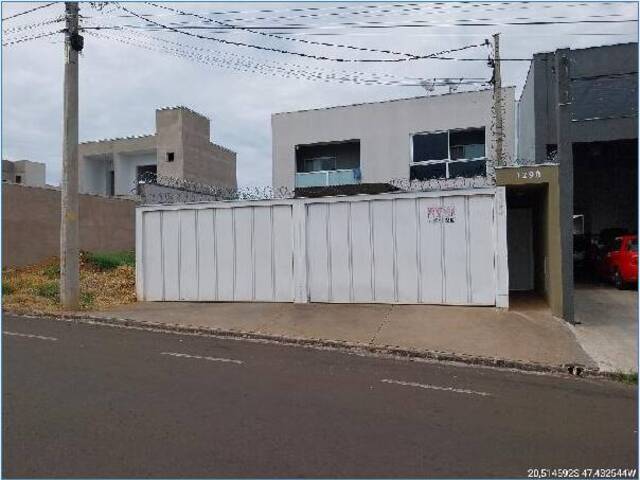 #10675 - Apartamento para Venda em Franca - SP - 1