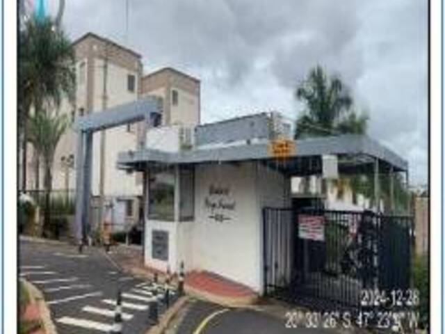 #10703 - Apartamento para Venda em Franca - SP - 2