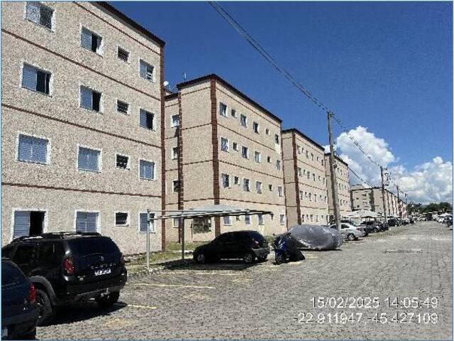 #10908 - Apartamento para Venda em Pindamonhangaba - SP - 1