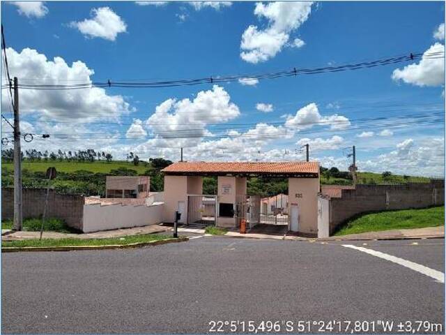 Venda em Conjunto Habitacional Jardim Humberto Salvador - Presidente Prudente