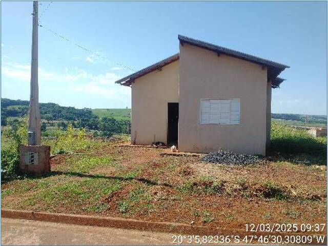 #11220 - Casa para Venda em Igarapava - SP - 1
